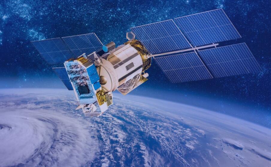 Technical core and system site selection of high-precision foundation timing system